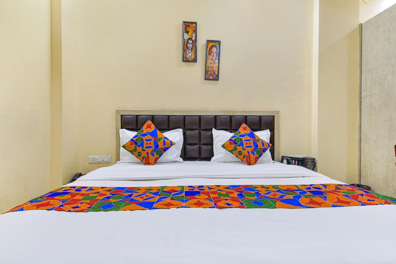 Hotel O The Castle Home Stay Inn Jaipur Buitenkant foto