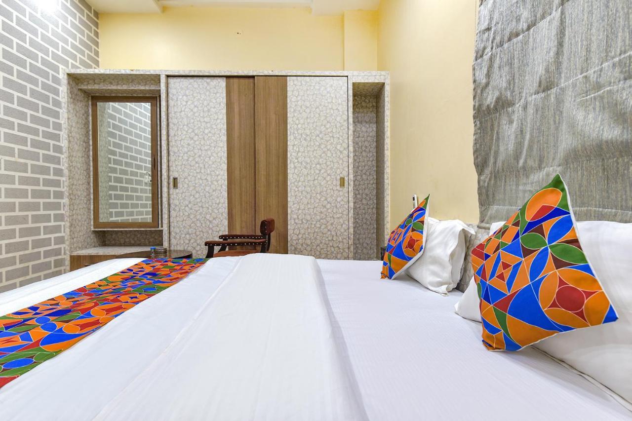 Hotel O The Castle Home Stay Inn Jaipur Buitenkant foto