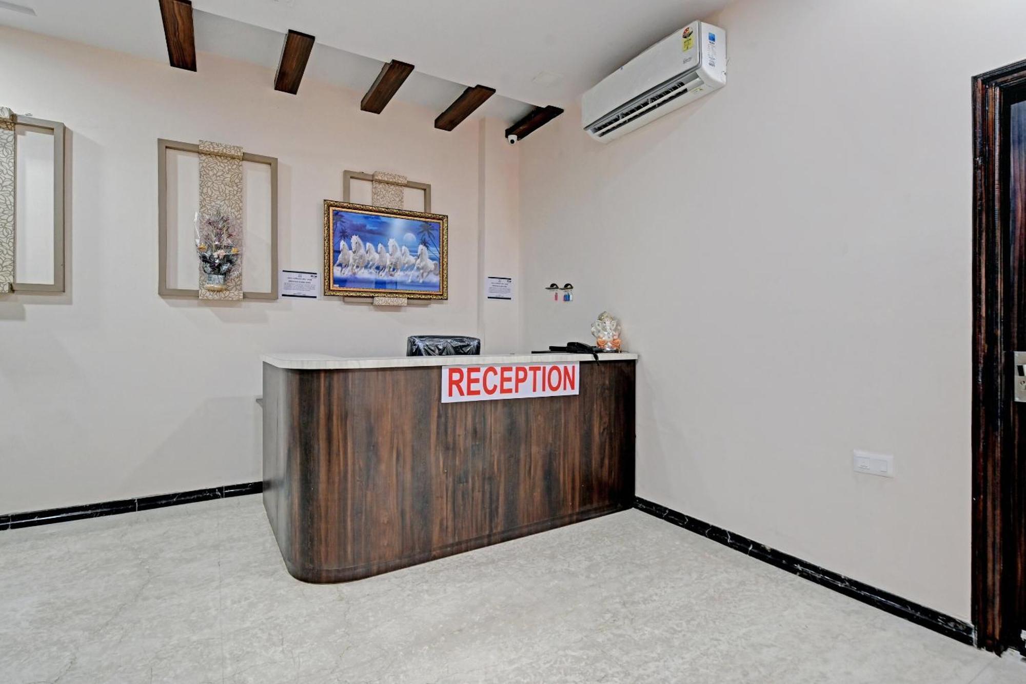 Hotel O The Castle Home Stay Inn Jaipur Buitenkant foto